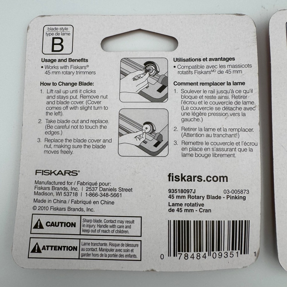 Fiskars Rotary Blades Silver 45mm Pinking Style B 2 Pack 93518097J - Picture 3 of 3